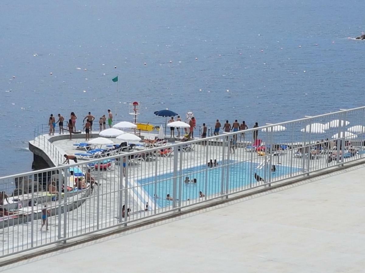Tulipa View Apartament Φουνκάλ Εξωτερικό φωτογραφία